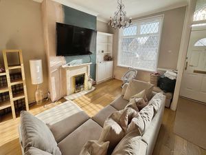 Lounge- click for photo gallery